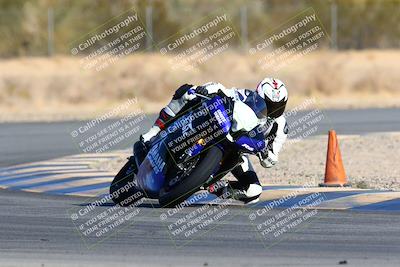 media/Jan-09-2022-SoCal Trackdays (Sun) [[2b1fec8404]]/Turn 6 (1035am)/